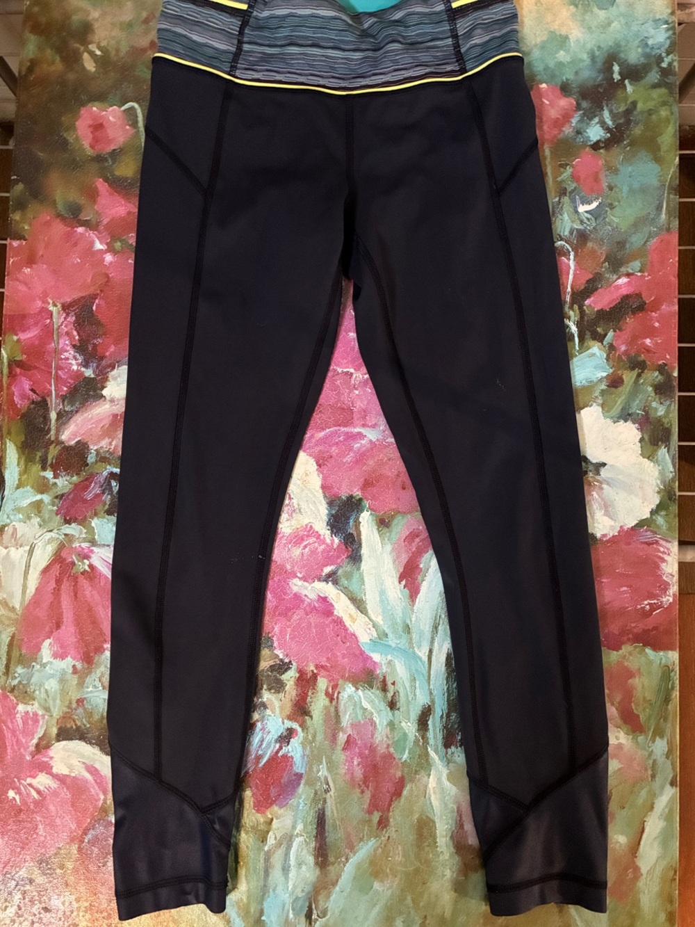 Lululemon Black Athletic Leggings with Striped Waistband